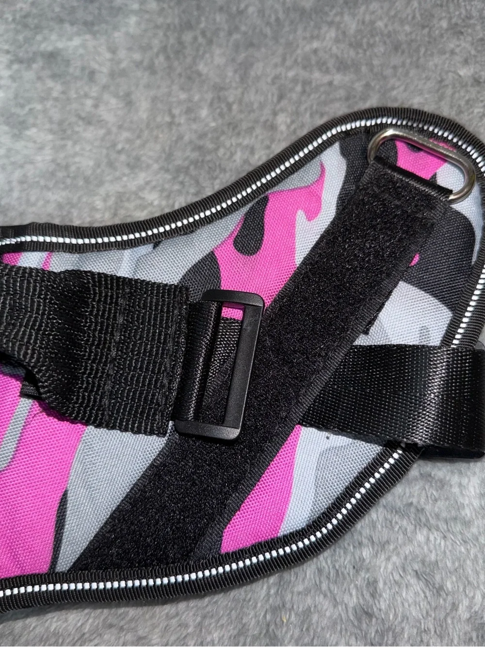 Doggy Kingdom Dog Harness Pink Camo Adjustable Straps. Sizes XS,S, M